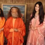 Maha Kumbh 2025: Katrina Kaif took a holy dip in Sangam with her mother-in-law, said- 'I am very fortunate'