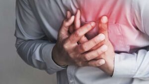 Heart Palpitations Causes: Sudden increase in heart beat, is it dangerous?