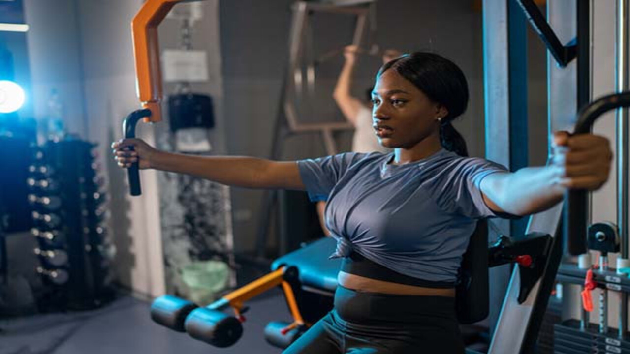 Stair Climber: Failing in fat loss? Include this super machine in your gym!