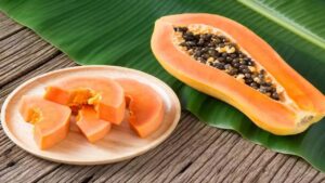 Papaya Side Effects: When This Healthy Fruit Becomes Dangerous!