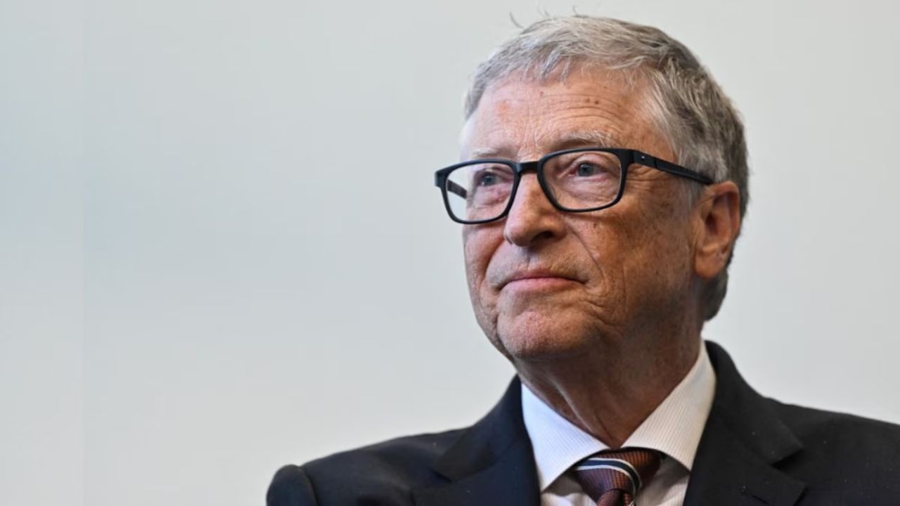 Bill Gates praised India's technological progress, expressed hope that it will become a developed nation by 2047
