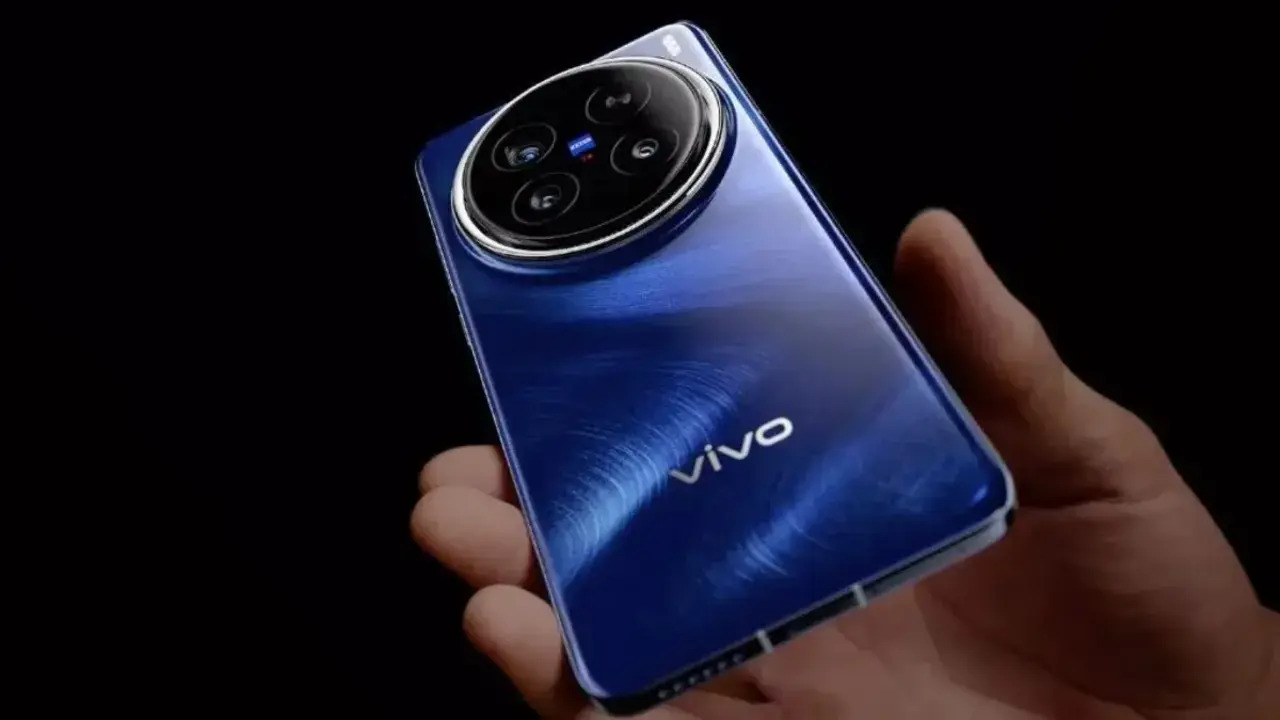 Vivo X200 Ultra का टीज़र जारी, 50MP कैमरा और 6.8-इंच OLED डिस्प्ले का धमाका!