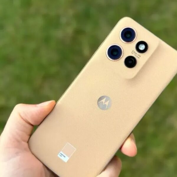 Motorola Edge 50 का लेटेस्ट ऑफर, मिलेगा 120Hz डिस्प्ले और 68W फास्ट चार्जिंग