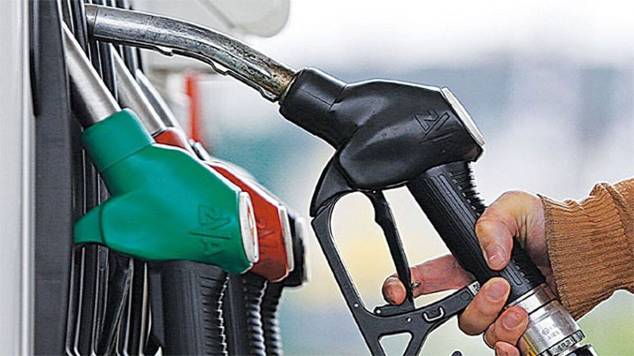 Petrol Diesel Price: People got the gift of inflation! Petrol and diesel became costlier by ₹ 2 from April 7